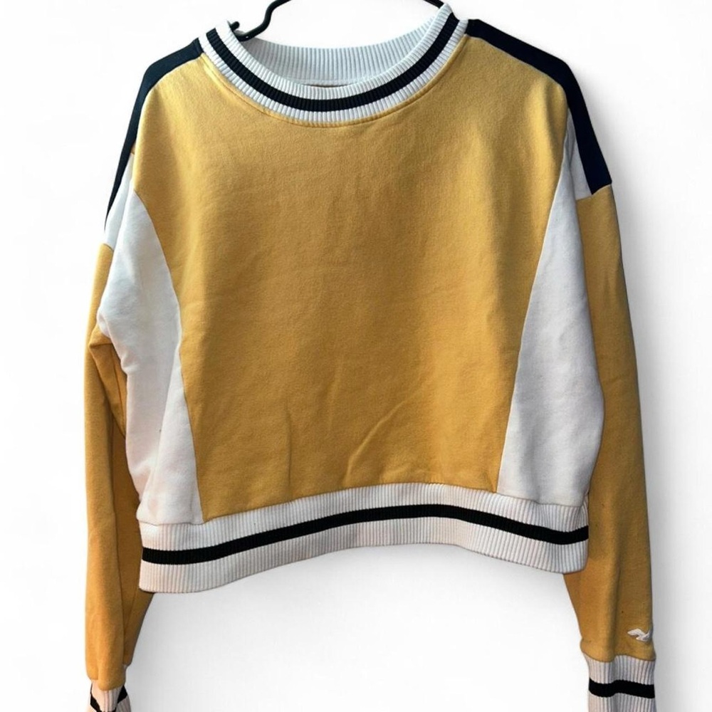 Hollister Mustard, White & Black Colorblock Cropped Sweatshirt